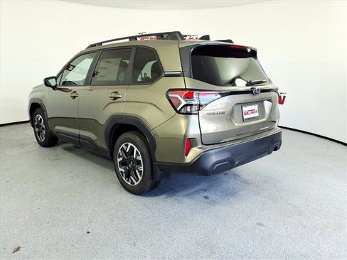 New 2026 Subaru Forester Premium image 3