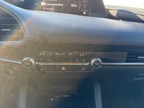 Used 2024 MAZDA MAZDA3 s image 9