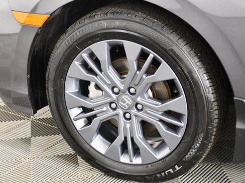 Certified 2025 Honda Odyssey Touring image 54