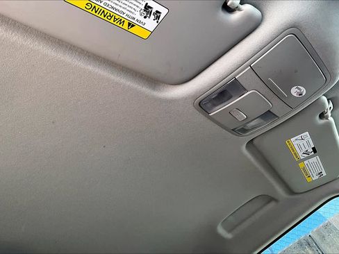 Used 2022 Kia Soul LX w/ Technology Package image 14