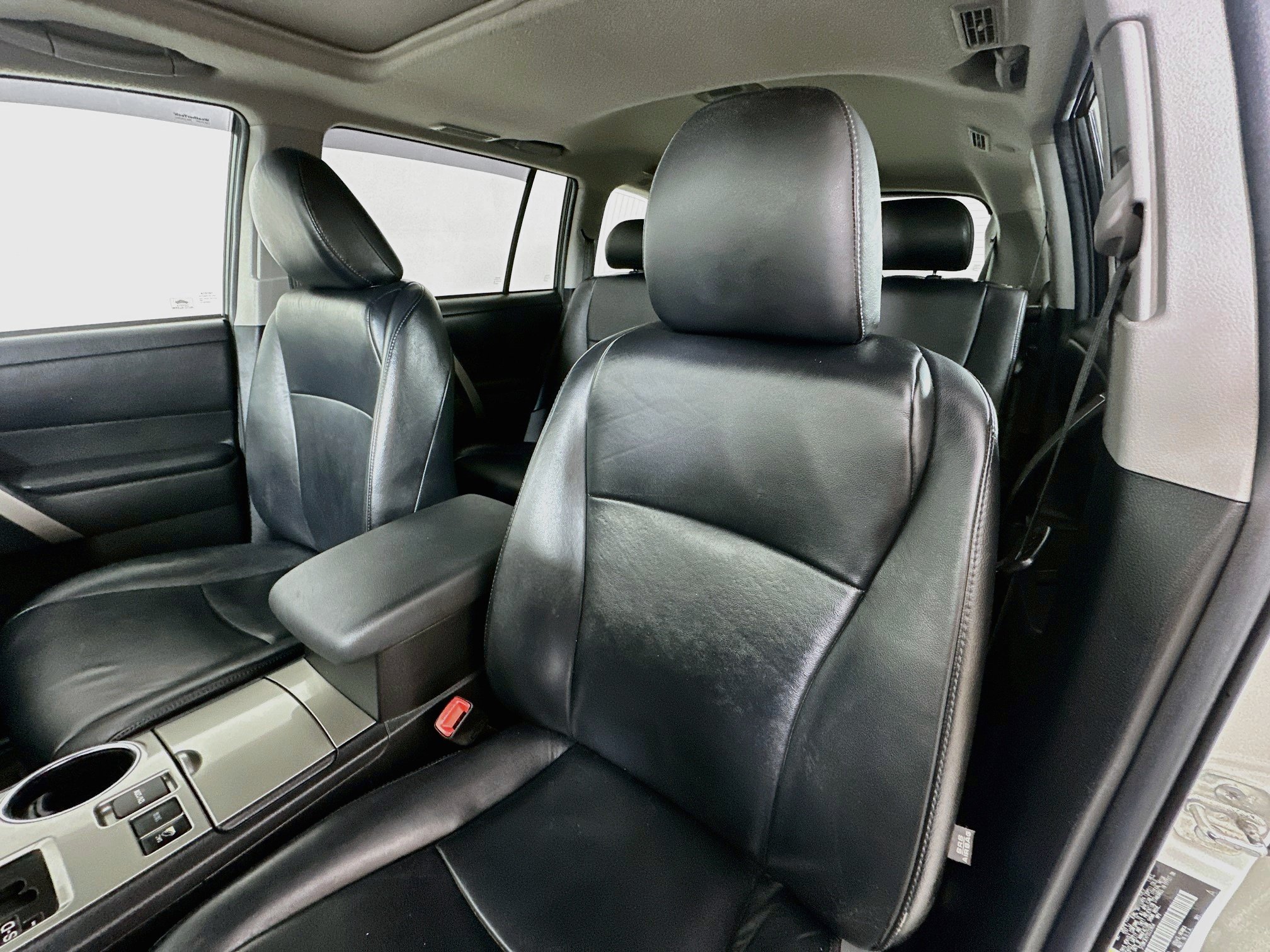 Used 2013 Toyota Highlander SE AWD/4WD image 19