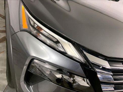 Used 2026 Nissan Rogue S AWD/4WD image 26