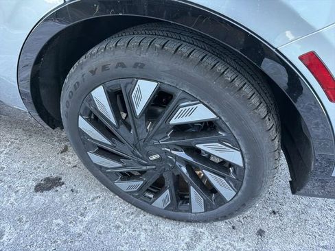 New 2026 Lincoln Nautilus Reserve w/ Jet Appearance Package image 6