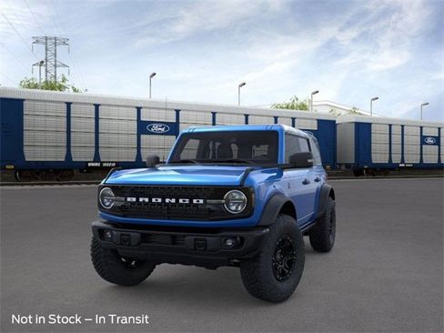 New 2025 Ford Bronco Big Bend w/ Black Diamond Package image 2
