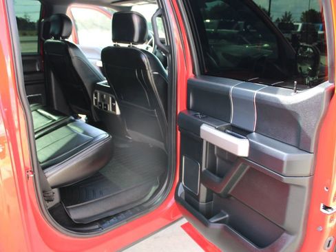 Used 2018 Ford F150 Lariat w/ Equipment Group 502A Luxury image 12