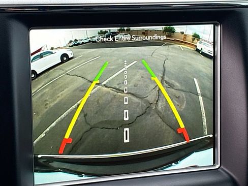 Used 2018 Jeep Grand Cherokee Overland AWD/4WD image 15
