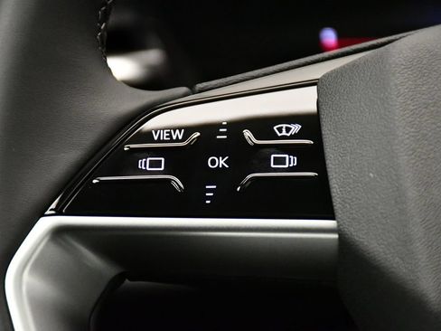 Used 2025 Audi Q5 Premium Plus w/ Premium Plus AWD/4WD image 24