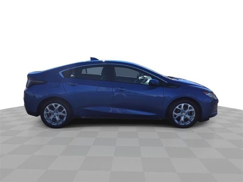 Used 2017 Chevrolet Volt Premier w/ Driver Confidence II Package image 9