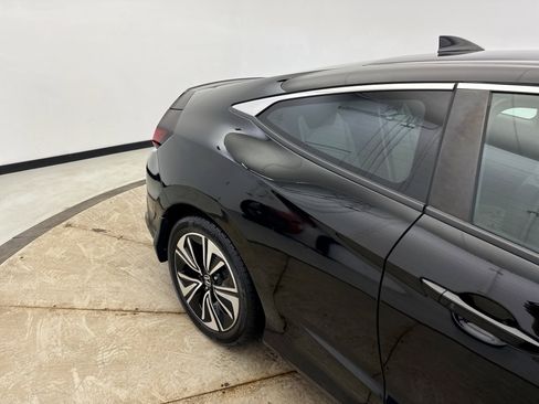 Used 2018 Honda Civic EX-T image 21