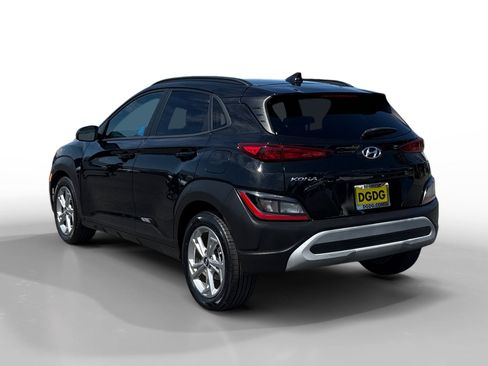 Used 2023 Hyundai Kona SEL FWD image 3