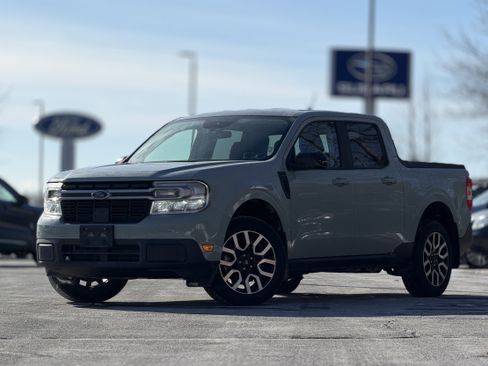 Certified 2024 Ford Maverick Lariat image 1