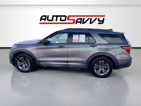 Used 2025 Ford Explorer Active w/ Active Comfort Package AWD/4WD image 4
