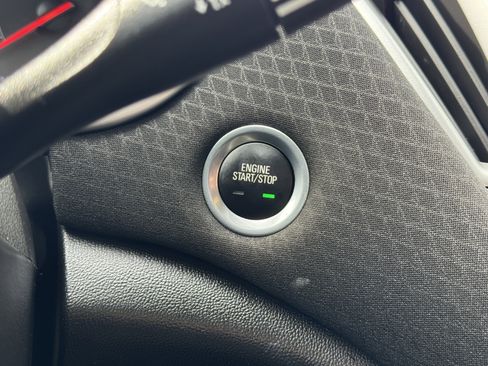 Used 2024 Chevrolet Malibu LT image 28