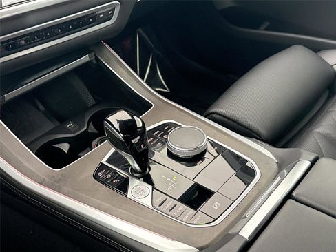 Used 2023 BMW X5 sDrive40i w/ Premium Package image 27