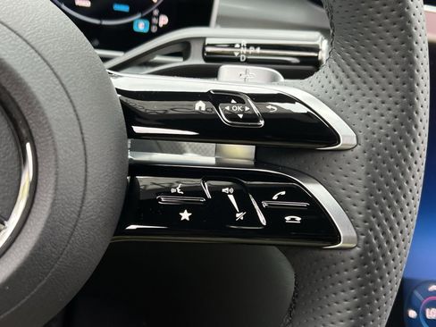 New 2025 Mercedes-Benz C 300 4MATIC Sedan image 29