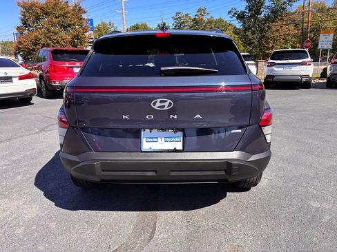 Used 2024 Hyundai Kona SEL w/ Convenience Package AWD/4WD image 6