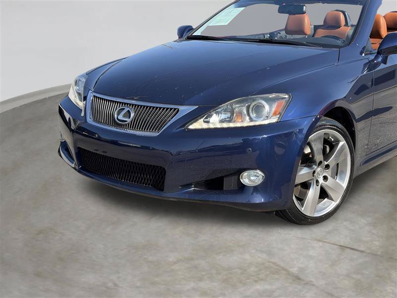 Used 2011 Lexus IS 350C w/ Luxury Pkg RWD image 5