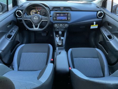 New 2025 Nissan Versa SV image 18