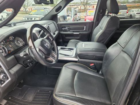 Used 2018 RAM 3500 Laramie Longhorn image 5