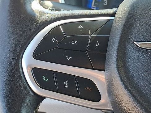 Used 2020 Chrysler Voyager LX w/ Cold Weather Group image 22