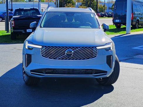 New 2026 Volvo XC90 B6 Plus w/ Protection Package Premier image 37