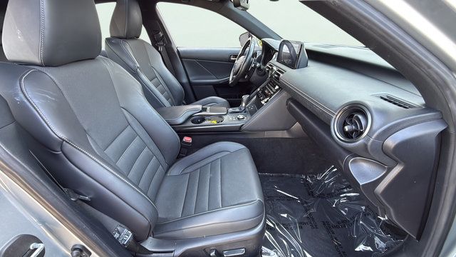 Used 2023 Lexus IS 350 F Sport w/ Navigation Package RWD image 29
