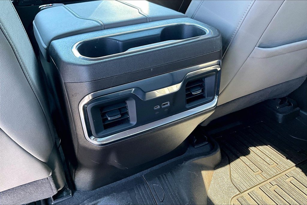 Used 2023 GMC Sierra 1500 SLT AWD/4WD image 11