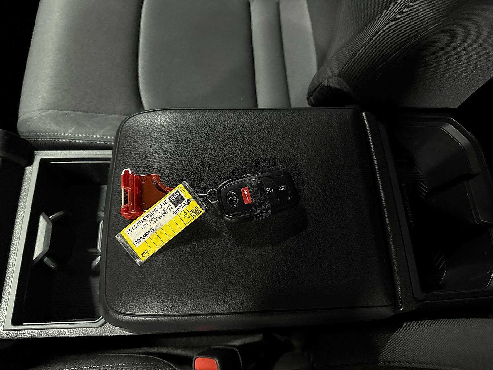 Certified 2025 Toyota Tacoma SR RWD image 27