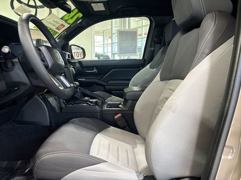 Certified 2026 Toyota Tacoma TRD Sport AWD/4WD image 11