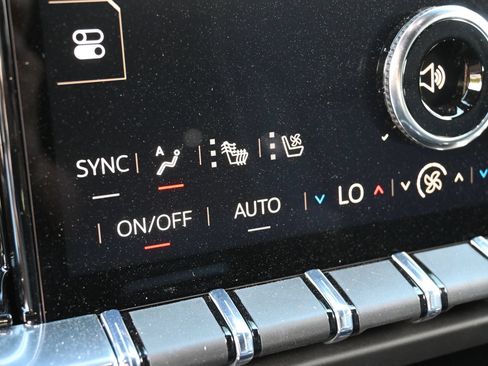 New 2026 GMC Yukon Denali w/ Advanced Technology Package RWD image 15