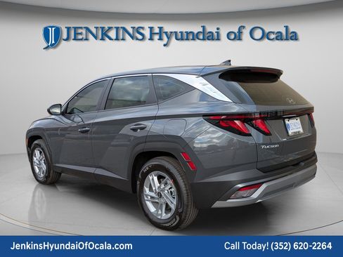 New 2026 Hyundai Tucson SE image 7