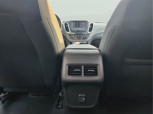 Used 2022 Chevrolet Equinox LT image 35