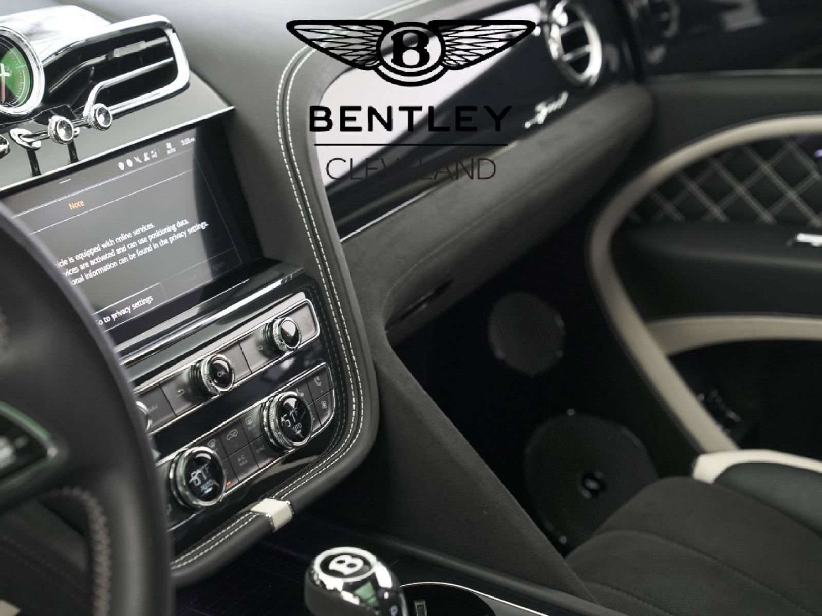 Used 2023 Bentley Bentayga Speed AWD/4WD image 18