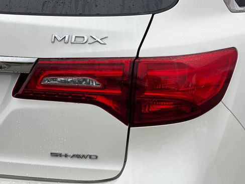Used 2018 Acura MDX SH-AWD image 28