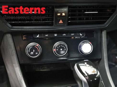 Used 2024 Volkswagen Jetta Sport FWD image 20