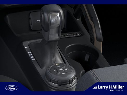 New 2025 Ford Bronco Badlands w/ Sasquatch Package image 17