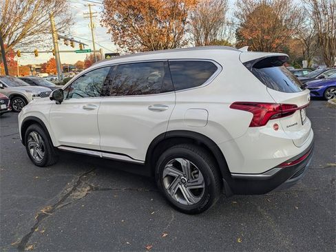 Used 2023 Hyundai Santa Fe SEL w/ Premium Package image 6