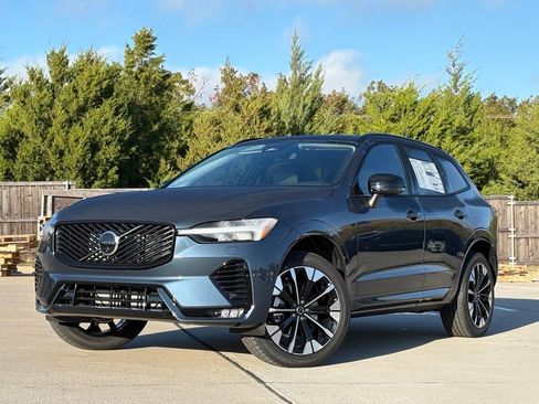 New 2026 Volvo XC60 B5 Plus w/ Protection Package Premier image 2