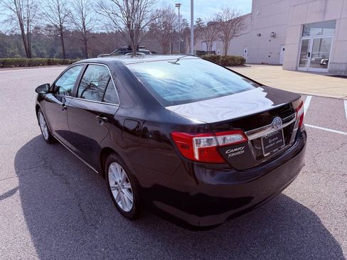 Used 2012 Toyota Camry XLE image 10