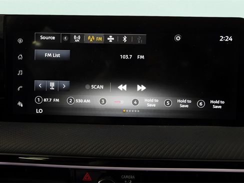 Used 2025 Nissan Kicks SR image 28