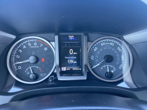 Certified 2023 Toyota Tacoma SR5 image 10