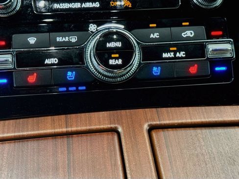 Used 2022 Lincoln Navigator L Reserve AWD/4WD image 22