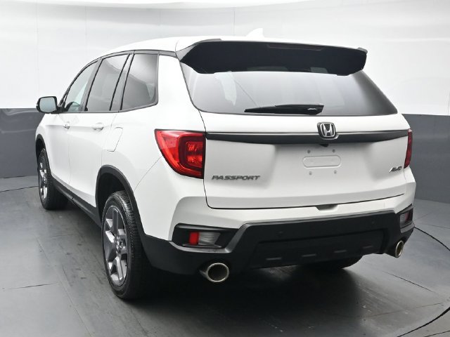 Used 2023 Honda Passport EX-L image 3