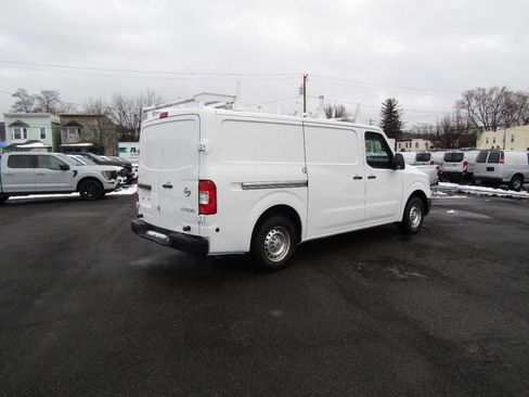 Used 2019 Nissan NV 1500 S image 30