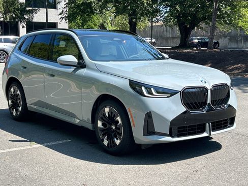 New 2026 BMW X3 xDrive30i w/ Premium Package AWD/4WD image 7