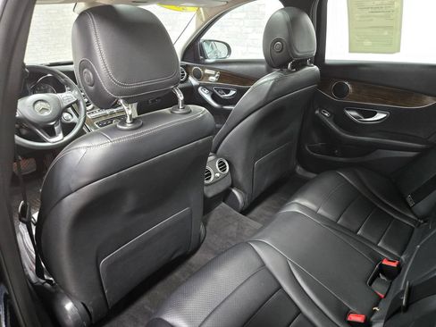 Used 2017 Mercedes-Benz C 300 4MATIC Sedan image 36