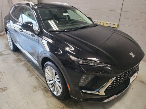 New 2026 Buick Envision Avenir image 5