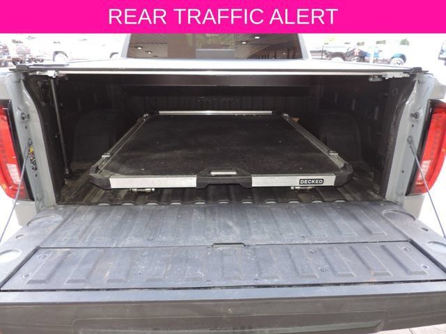 Used 2024 GMC Sierra 1500 AT4 w/ Technology Package AWD/4WD image 16