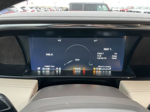 Used 2021 Lincoln Navigator Reserve w/ Luxury Package image 10