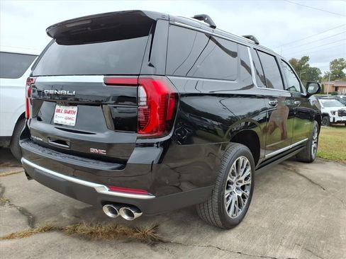 New 2026 GMC Yukon XL Denali AWD/4WD image 7